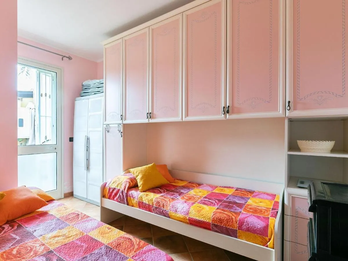 Fabulous Holiday Home In Campofelice Di Roccella With Pool